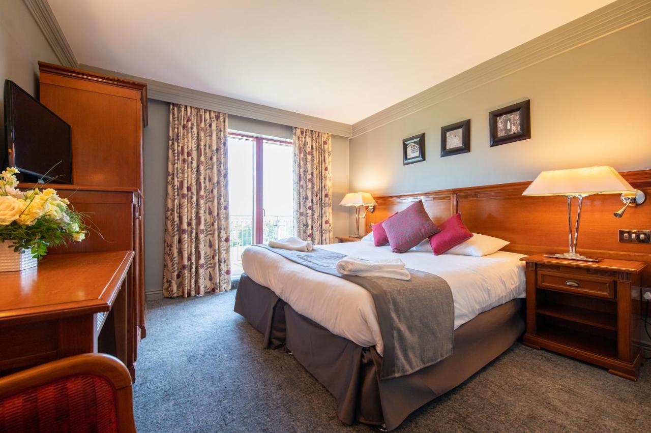 Bryn Meadows Golf, Hotel & Spa Blackwood (Gwent) Exterior foto