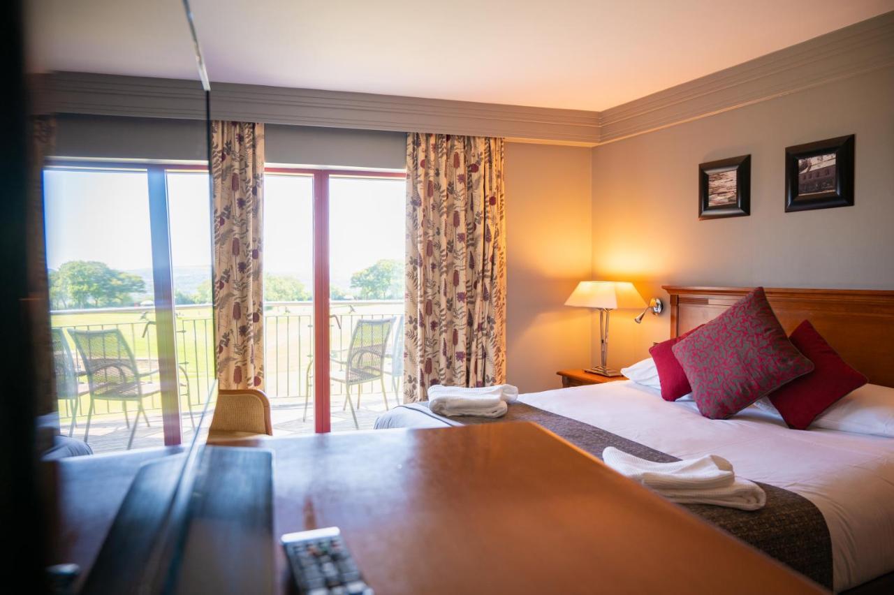 Bryn Meadows Golf, Hotel & Spa Blackwood (Gwent) Exterior foto