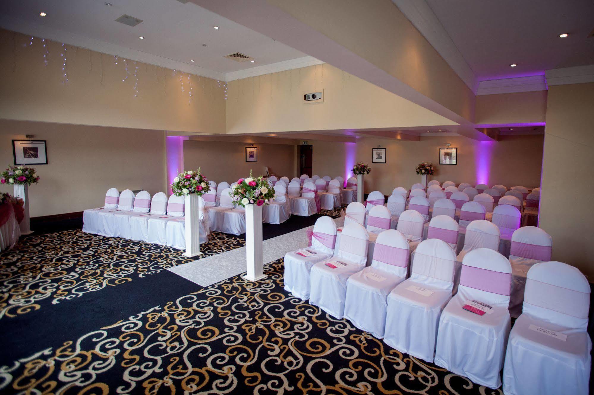 Bryn Meadows Golf, Hotel & Spa Blackwood (Gwent) Exterior foto